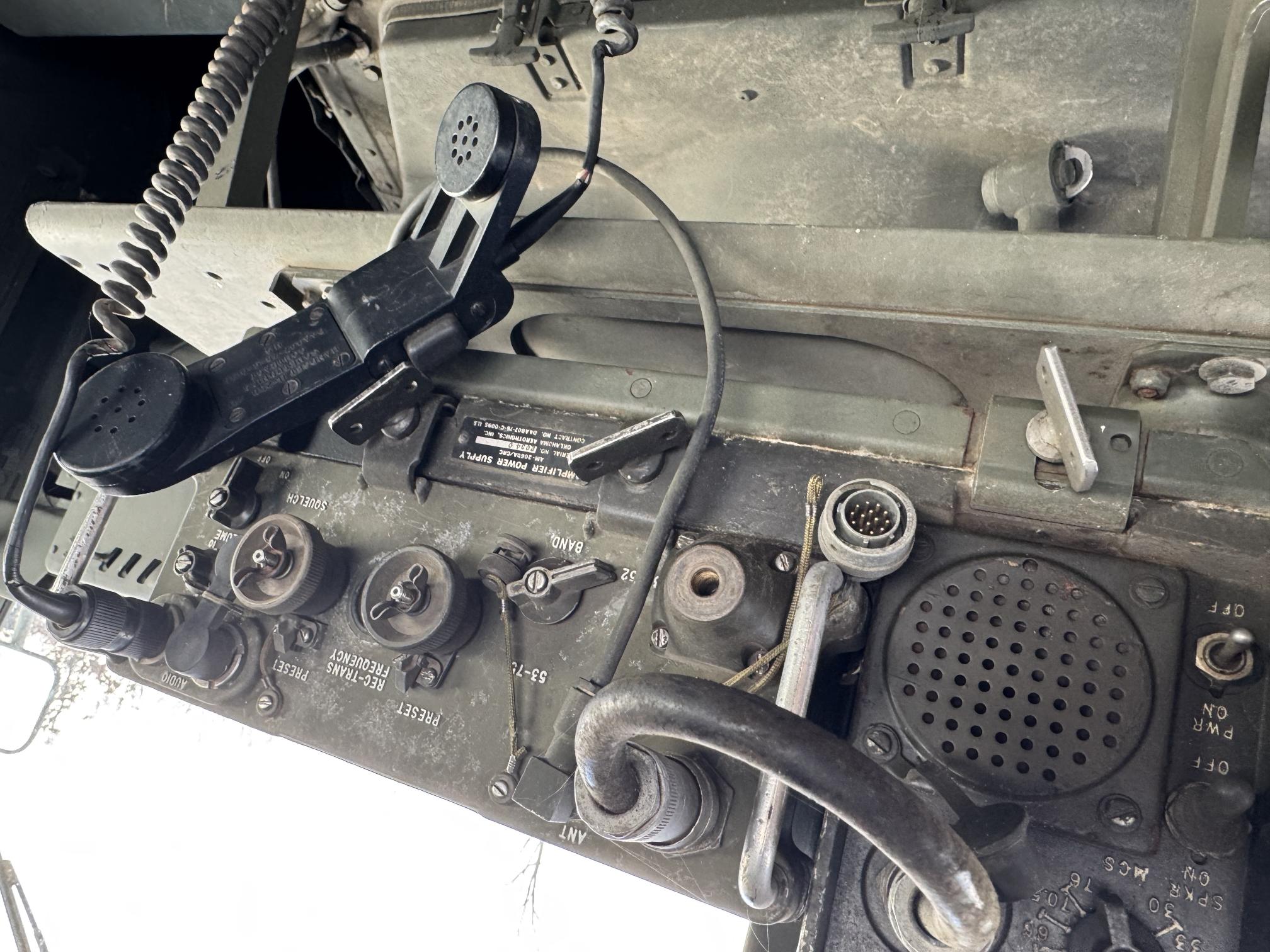 1984 AM GENERAL M998 - Image 24